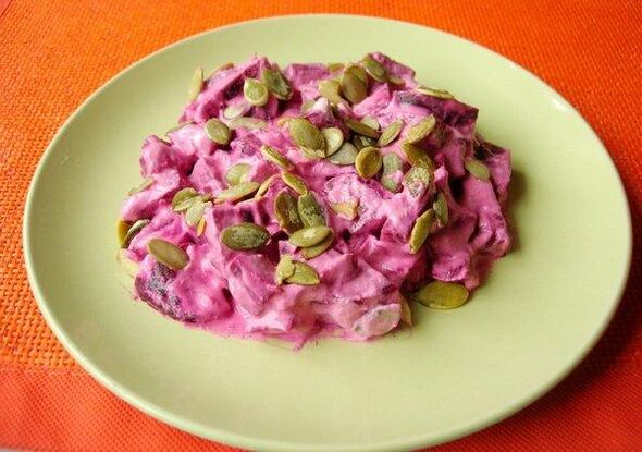 Rübensalat mit Kürbiskernen und schützt vor Prostatitis